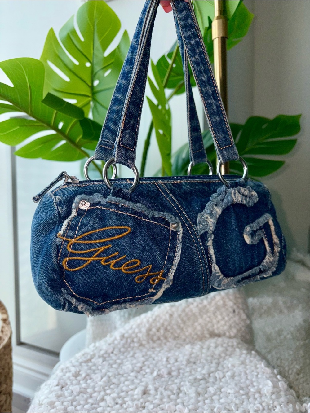 Vintage Y2K GUESS Denim Mini Barrel Shoulder Bag Frayed G Logo McBling Purse - Picture 2 of 7